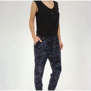 DKNY Camo Sleeveless 1/2 Button Down Jumpsuit Women's Size XL Black & Blue NWT